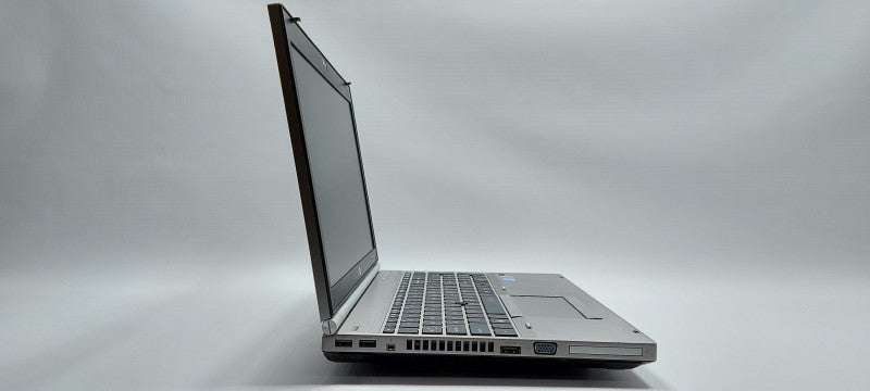 HP EliteBook 8560p i7-2640M 2.8GHz 8GB RAM 500GB HDD 15.6\\"