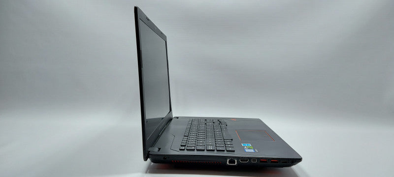 ASUS STRIX GL753VE i7- 7700HQ 2.8GHz 16GB RAM 500GB SSD 15.6\\" (AS-IS)