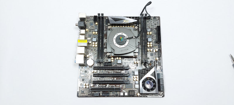 ASRock X79 Extreme4-M Micro ATX LGA2011 Motherboard DDR3 BAD Memory Channel (READ) NO IO Shield
