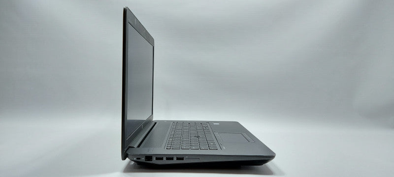 HP ZBook 17 G3 I7-6820HQ 2.7GHz 32GB RAM 500GB SSD   17\\"