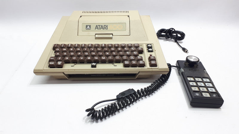 Atari 400, with 1x Controller (READ)