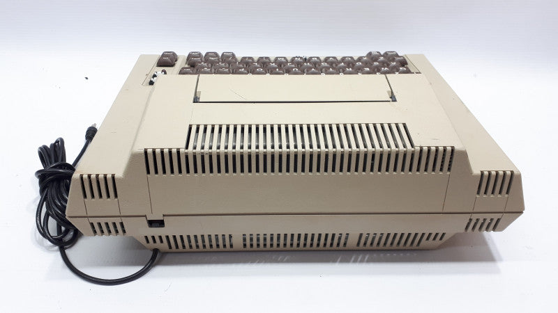 Atari 400, with 1x Controller (READ)