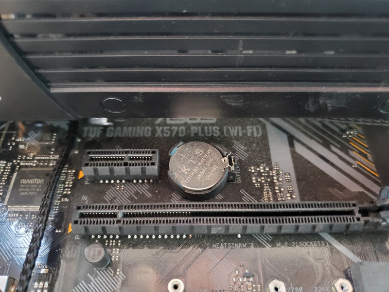 Custom PC, Asus TUF X570 Wi-Fi, Ryzen 5 2600, 16GB Ram, GTX 1060, 250GB SSD, 4TB HDD, RGB