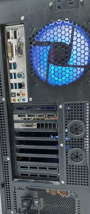 Custom Gaming PC- ASUS Z97-A/USB 3.1 Motherboard, 32GB DDR3, i7-4790K 4.0GHz GTX 1070 8GB SC