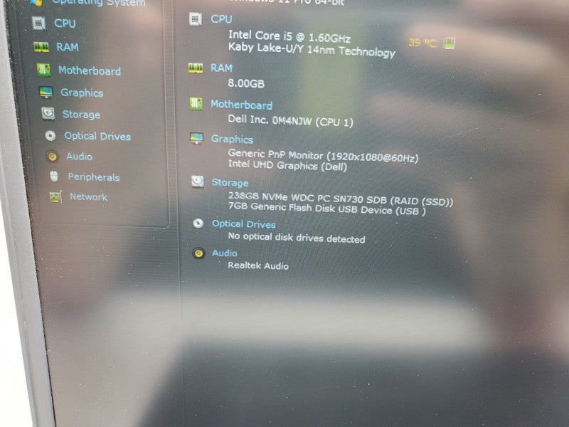 Dell latitude 3510, Intel i5-10210U, 8GB Ram, 240GB SSD, 15.6\\"
