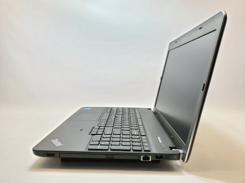 Lenovo E540, intel i3 4000M, 8GB Ram, 128GB HDD