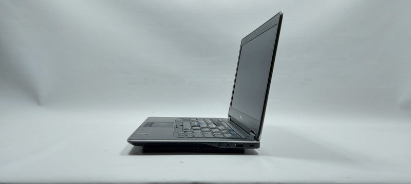 Dell Latitude E7440 i3-4030U 1.9GHz 8GB RAM 500GB HDD 14\\"