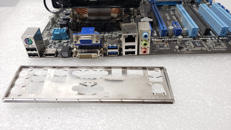 Asus P8277-V Board, Core I5-3570K 3.4GHz, 4GB DDR3, with I/O Back cover