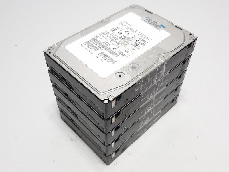 5x Assorted 3.5\\" 300GB 15K SAS Hard Disk Drive (4x HITASHI 1x HGST)