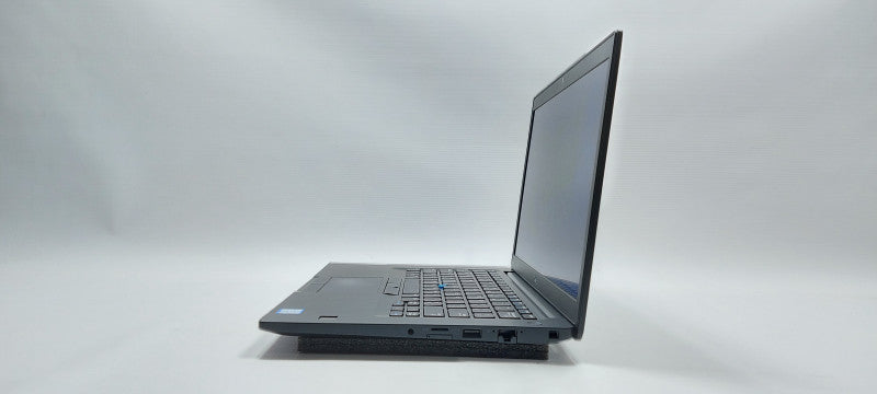 Dell Latitude 7490 i7-8650U 1.9HZ 16GB RAM 256GB SSD 14\\"