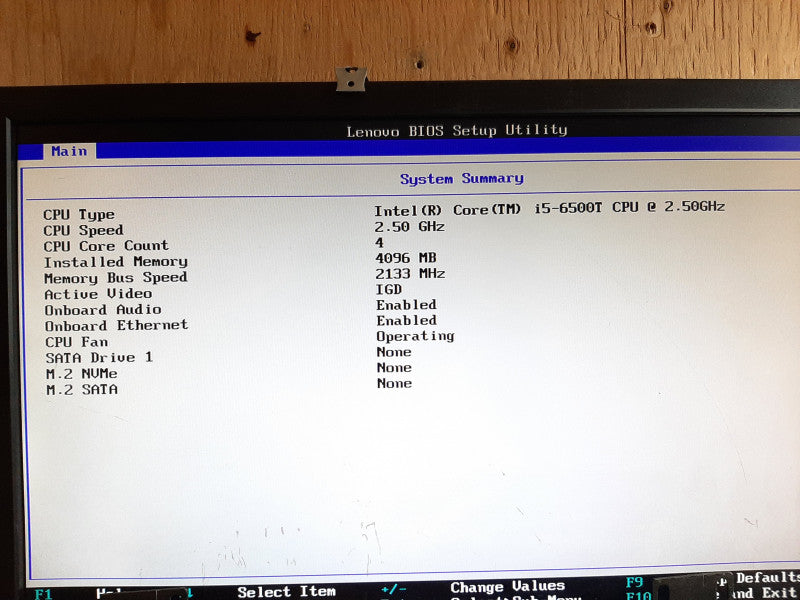 Lenovo ThinkCentre M900 i5-6500T @ 2.50GHz 4GB RAM -No HDD/Caddie
