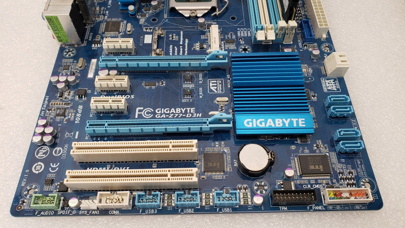 Gigabyte GA-Z77-D3H LGA1155 with Core I5-3550 3.3GHz, 4GB RAM, I/O Back Cover, No Heatsink/Fan