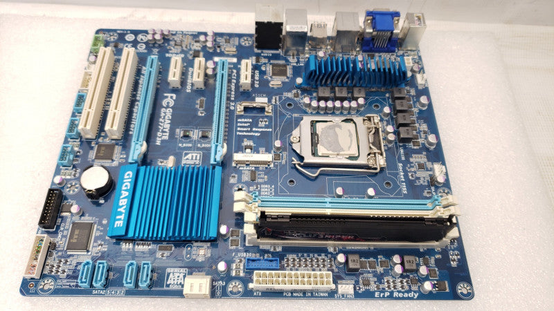 Gigabyte GA-Z77-D3H LGA1155 with Core I5-3550 3.3GHz, 4GB RAM, I/O Back Cover, No Heatsink/Fan
