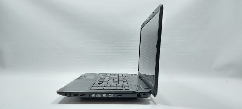 Toshiba Satelite Pro L670 i5-M480 2.67GHz 8GB RAM 500GB HDD 17\\"