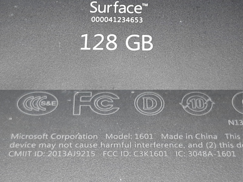 Microsoft Surface Pro 2 1601 i5-4300U @ 2.90GHz 4GB RAM 128GB SSD.