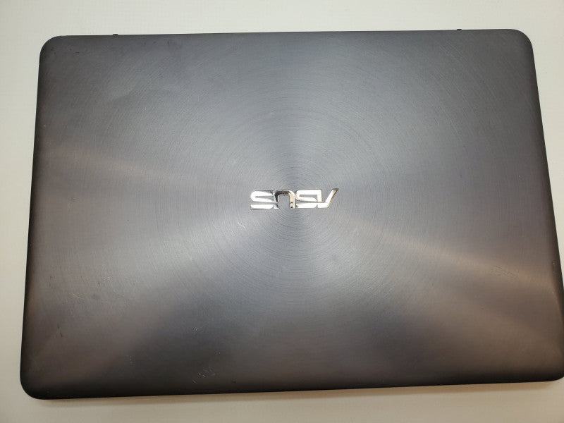 Asus UX305F Zenbook- Intel m3-6Y30 0.9GHz- 8GB DDR3 RAM - 120GB SSD