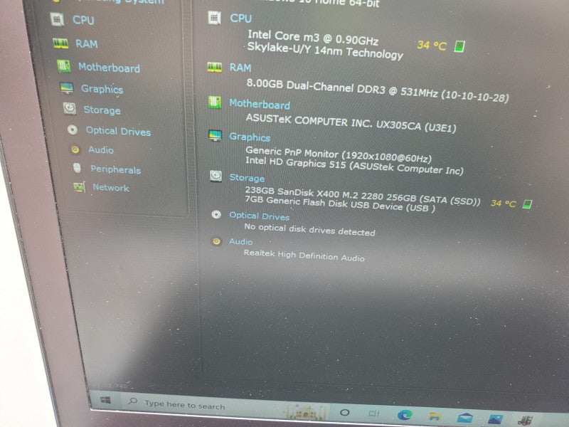 Asus UX305C Zenbook- Intel m3-6Y30 0.9GHz- 8GB DDR3 RAM - 240GB SSD