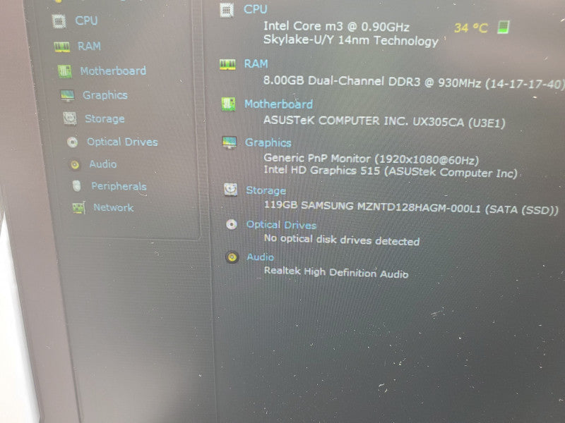 Asus UX305F Zenbook- Intel m3-6Y30 0.9GHz- 8GB DDR3 RAM - 120GB SSD