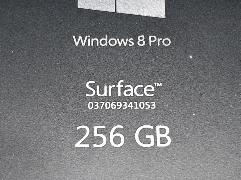 Microsoft Surface Pro 2 i5-4300U @ 1.9GHz 8GB RAM 256GB SSD