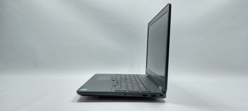 Dell Precision 3510   i7-6820HQ 2.7GHz 16GB RAM 500GB SSD 15.6\\"