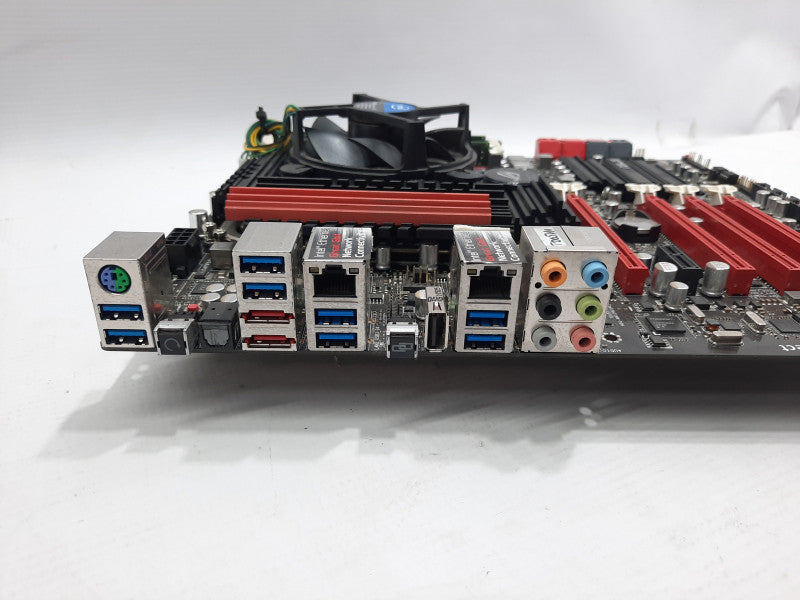 ASUS RoG Maximus IV Extreme Motherboard, i7-2600 3.4GHz 4GB DDR3