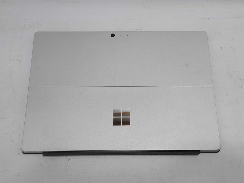 Surface Pro 4 i5-6300U, 8GB RAM, 256GB Storage, with Keyboard