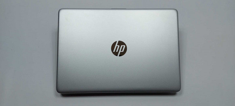 HP Laptop 14-cf1010ca Intel Pentium 5405U 2.3Ghz 8GB RAM 58GB SSD 128GB SSD 14\\"