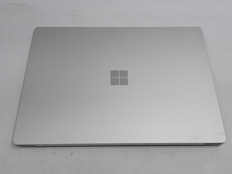 Surface Laptop 1769 i5-7300U 8GB RAM, 256GB Storage