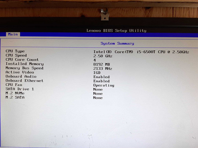 Lenovo ThinkCentre M900 i5-6500T @ 2.5GHz 8GB RAM - NO HDD