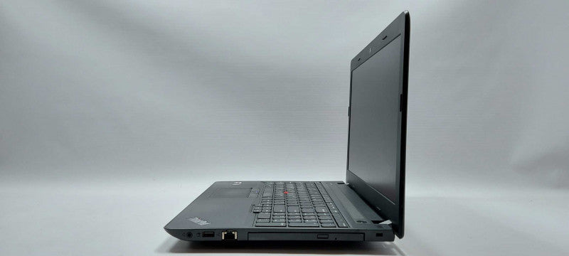 Lenovo ThinkPad E575 AMD A6-9500B 2.3GHz 8GB RAM 500GB HDD 15.6\\"
