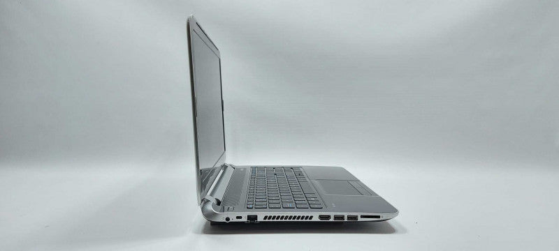 HP Pavilion 15-n048ca AMD A8-5545M 1.7GHz 8GB RAM 500GB HDD