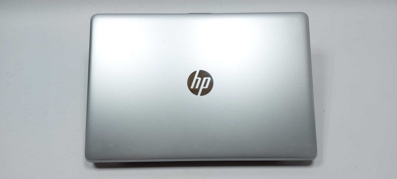 HP Laptop 15-bs058ca i5-7200U 2.5Ghz 8GB 128GB SSD 1TB HDD 15.6\\"