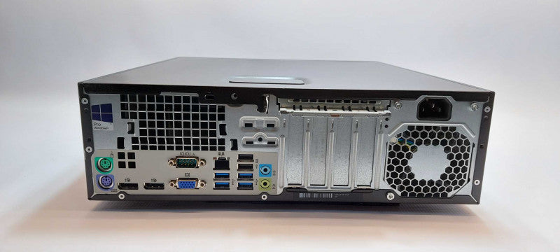 HP EliteDesk 800 G2 SFF i5-6500 8GB RAM 500GB HDD 3.2GHz  17\\" Monitor