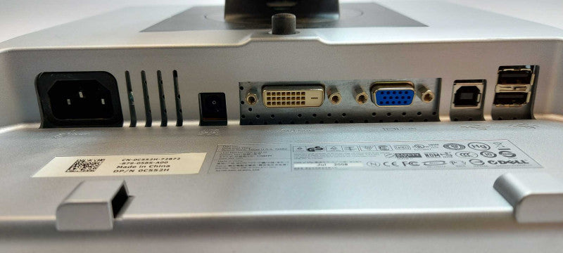 HP EliteDesk 800 G2 SFF i5-6500 8GB RAM 500GB HDD 3.2GHz  17\\" Monitor