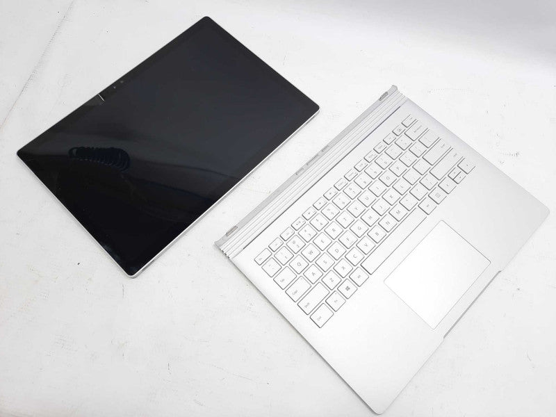 Microsoft Surface Book 13.5\\" i7-6600U 2.6GHz, 16GB RAM, 512GB Storage, nVidia GeForce 940M (Battery Bulge)