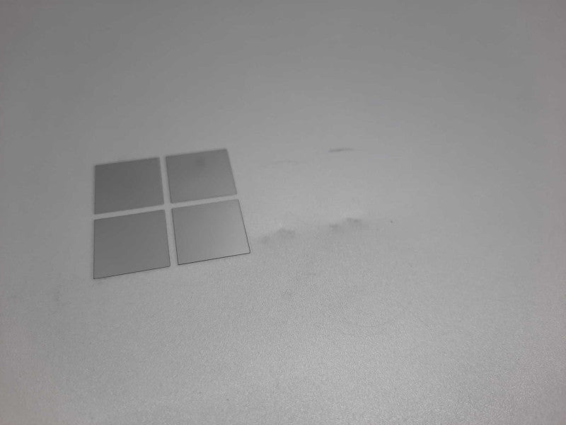 Microsoft Surface Book 13.5\\" i7-6600U 2.6GHz, 16GB RAM, 512GB Storage, nVidia GeForce 940M (Battery Bulge)