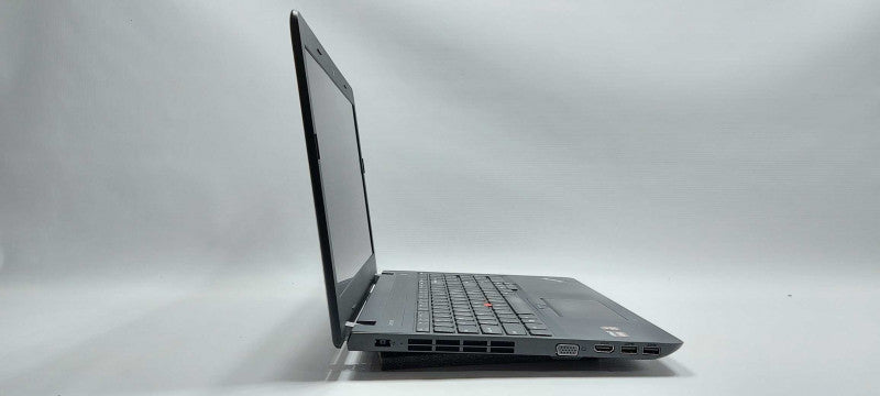 Lenovo ThinkPad E575 AMD A6-9600P 2.4GHz 8GB RAM 256GB SSD 15.6\\"