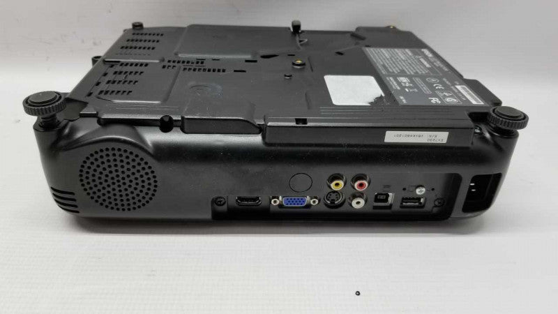 Epson LCD Projector H654A / 720 lamp hours / hdmi
