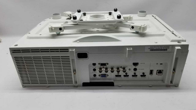5700 lumen Widescreen Advanced Professional Installation Projector / see notes