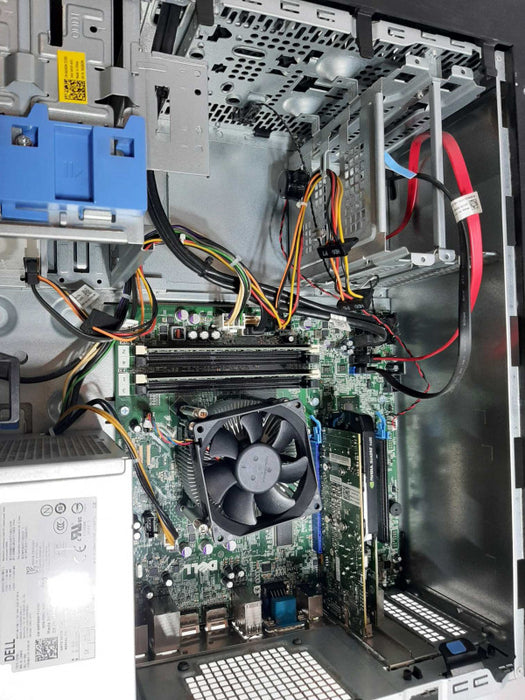 Dell Precision T1700, Xeon E3-1220v3 3.1Ghz QC/4GB Quadro k600, No HDDs