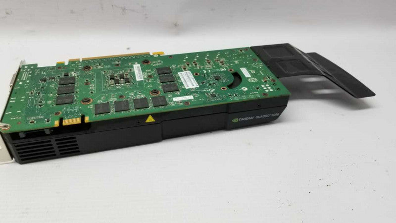 nVidia quadro 5000 Graphics Card / 352C / 2.5GB DDR5