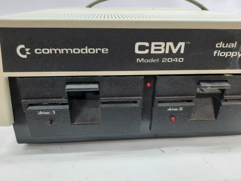 Commodore CBM 2040 Dual Floppy Drive