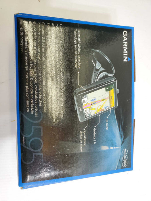 Garmin Nuvi 2595LMT GPS Navigation, 5\\" - Touchscreen, Lifetime Maps & Traffic w/ Cables & accessories )