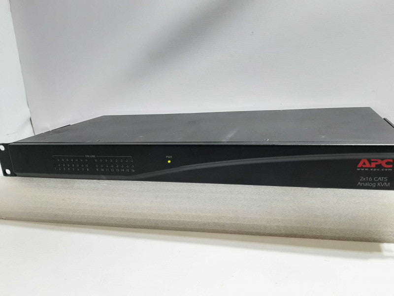 AP5602 APC 2x16 Cat5 Analog KVM 16-Port Switch