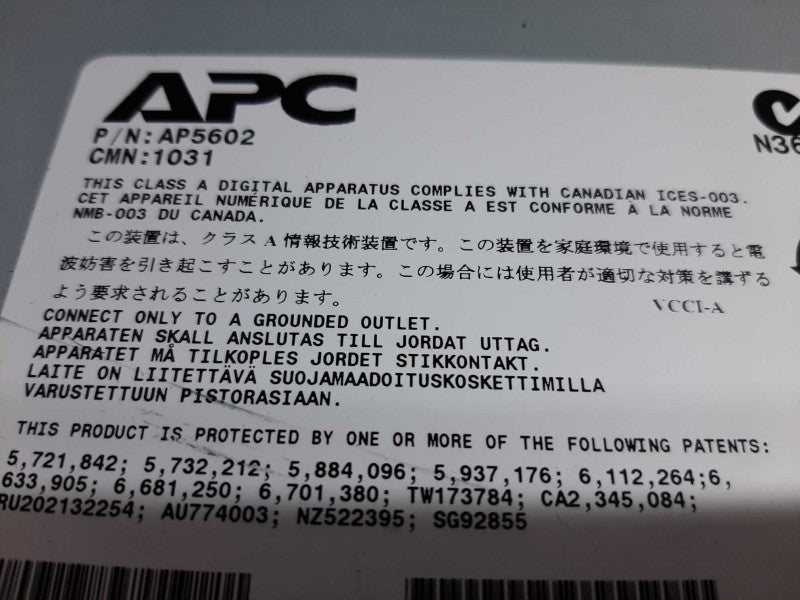 AP5602 APC 2x16 Cat5 Analog KVM 16-Port Switch