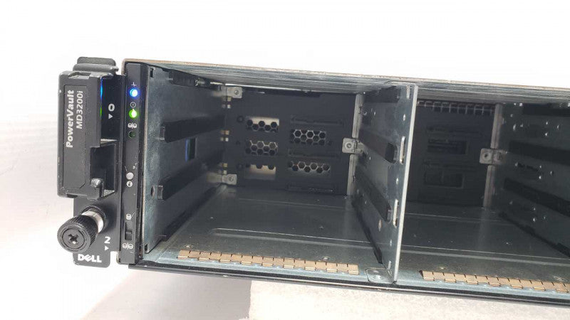 Dell PowerVault MD3200i 12x3.5\\" Bays, 2x PSU, 1x MD32 Series 0770D8 Control