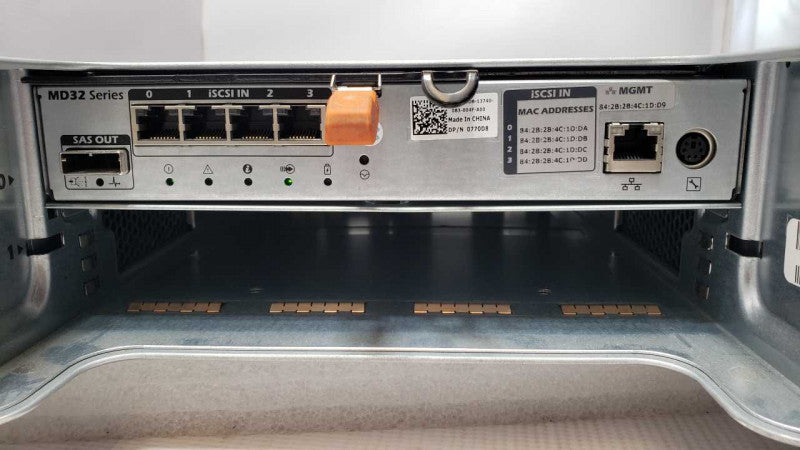 Dell PowerVault MD3200i 12x3.5\\" Bays, 2x PSU, 1x MD32 Series 0770D8 Control