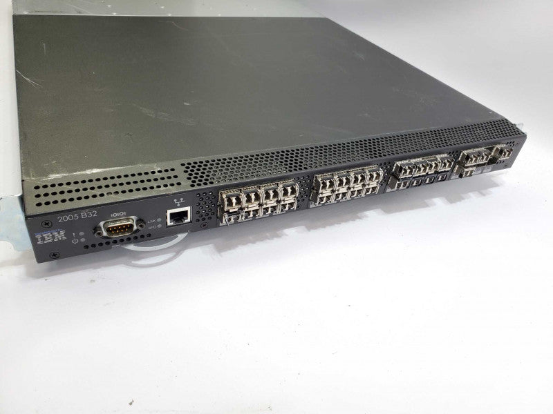 IBM SAN32B 2005 B32 Brocade 4120 4GB 16Ports Active Fibre SAN Switch )