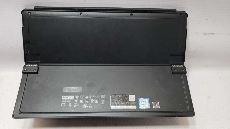 Lenovo Ideapad MIIX 510-12ISK 80U1, CoreI7-6500U 2.5GHz, 8GB RAM, 250GB SSD, with Bag/Keyboard/Pen, Read _