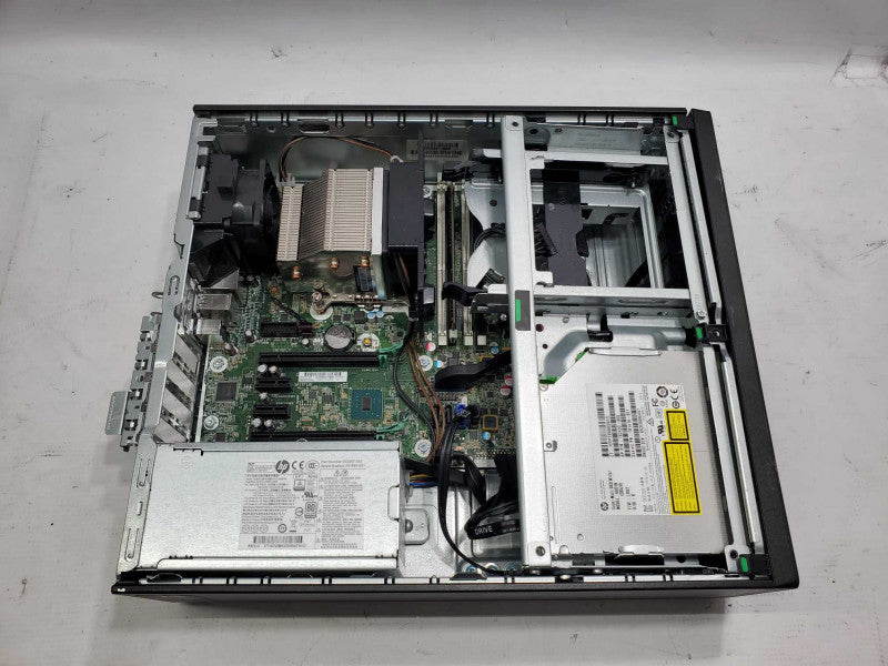 HP Z240 Workstation, E3-1240 v5 3.5GHz 8GB DDR4 No GPU No HDD |